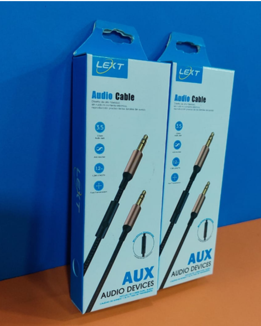 CABLE AUXILIAR CON MICRO